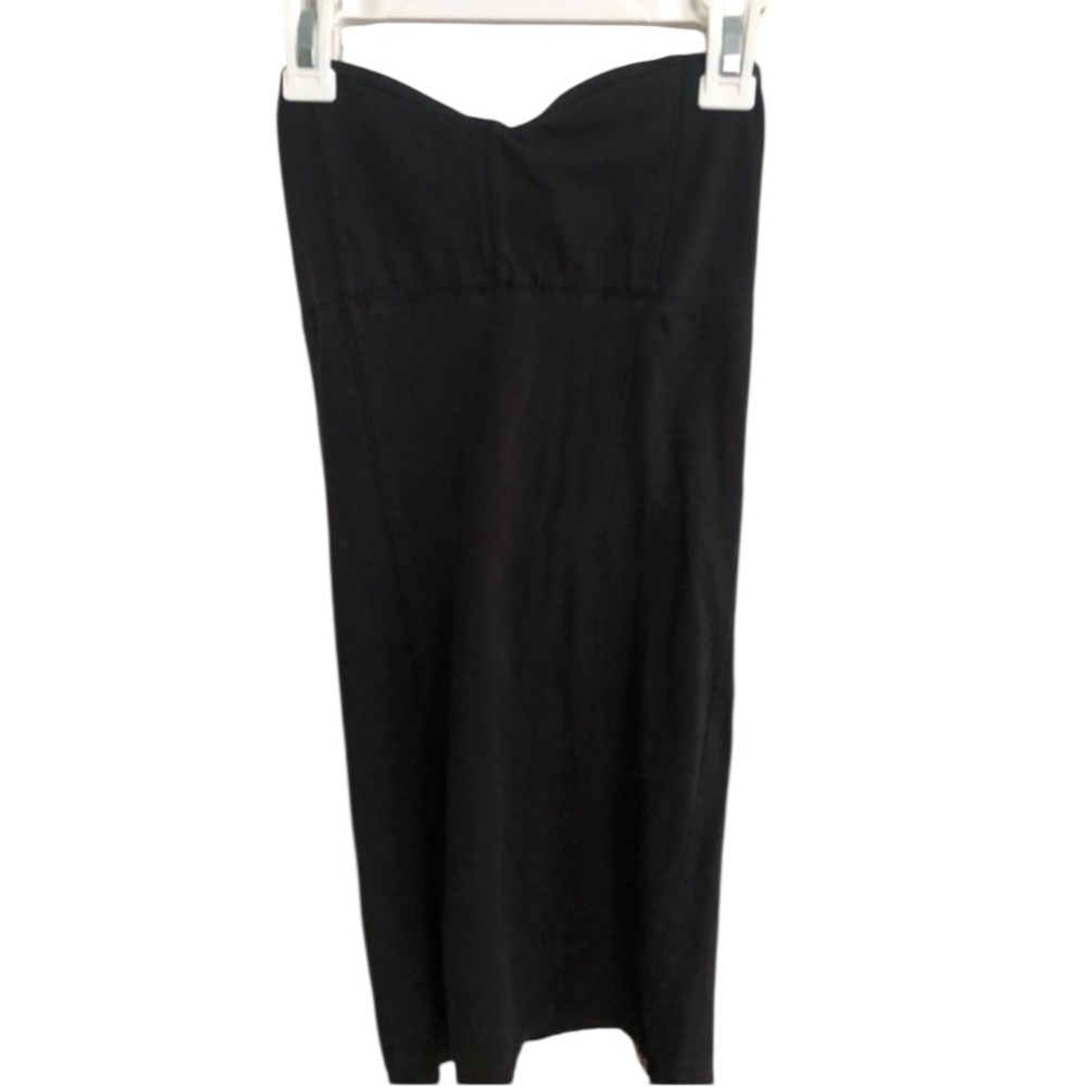 Billabong Designer Closet size medium black strapless mini dress with stretch